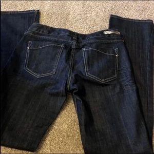 Express barely boot jeans 6R